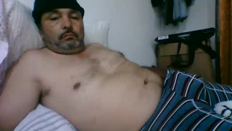Snapshot of oscarjhe3512 chatting on 03/29/26, 01:05 oscarjhe3512 online show from 03/29/26, 01:05