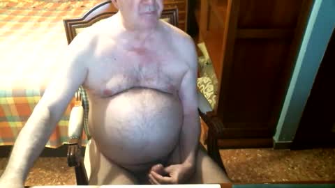 Snapshot of oscarw chatting on 09/09/25, 03:22 Oscar online show from 09/09/25, 03:22