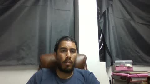 Snapshot of oscaryn_martell chatting on 12/16/24, 04:55 oscaryn_martell online show from 12/16/24, 04:55