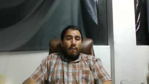 Snapshot of oscaryn_martell chatting on 12/27/24, 04:47 oscaryn_martell online show from 12/27/24, 04:47