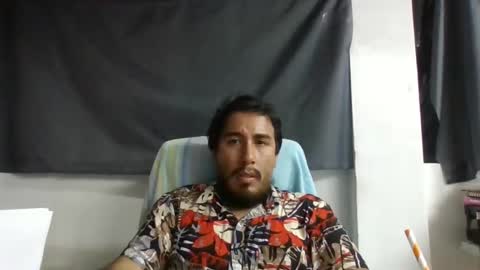 Snapshot of oscaryn_martell chatting on 02/19/25, 01:18 oscaryn_martell online show from 02/19/25, 01:18