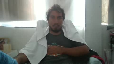 Snapshot of oscaryn_martell chatting on 03/02/25, 02:00 oscaryn_martell online show from 03/02/25, 02:00