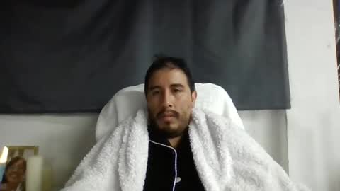 Snapshot of oscaryn_martell chatting on 09/13/25, 09:31 oscaryn_martell online show from 09/13/25, 09:31