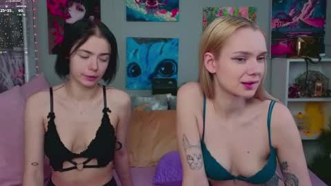 Snapshot of oseaan chatting on 12/23/25, 10:02 Heidi online show from 12/23/25, 10:02