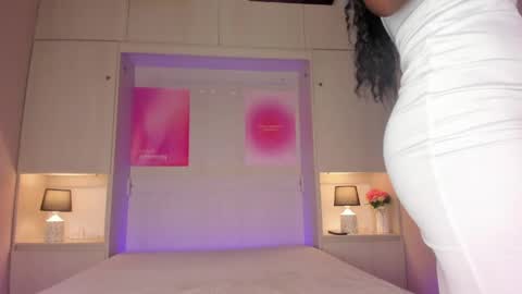 Snapshot of oshun_444 chatting on 05/05/26, 12:13 oshun_444 online show from 05/05/26, 12:13