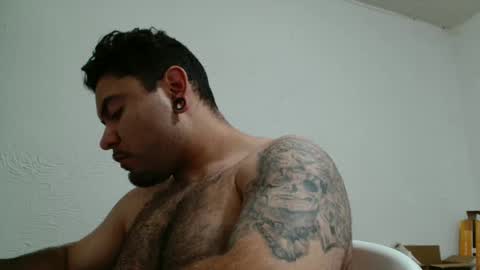 Snapshot of osiris_lust chatting on 09/13/25, 11:37 Osiris Lunar online show from 09/13/25, 11:37