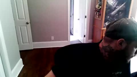 Snapshot of osiris_xxx chatting on 06/08/26, 03:23 college beef online show from 06/08/26, 03:23