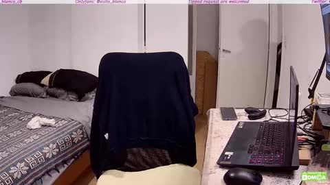 Snapshot of osito_blanco chatting on 03/12/25, 03:46 Osito Blanco online show from 03/12/25, 03:46