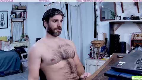 Osito Blanco online show from 05/12/26, 09:34
