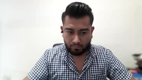 Snapshot of oskregal chatting on 04/16/26, 08:42 oskregal online show from 04/16/26, 08:42