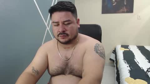 Snapshot of oso_gael chatting on 01/23/25, 05:31 Bear Gael online show from 01/23/25, 05:31