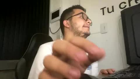 juan online show from 09/28/25, 03:28