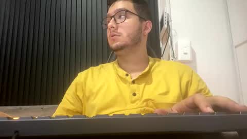 juan online show from 10/24/25, 03:03