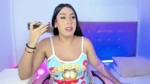 Snapshot of osoriomariaf chatting on 02/10/25, 03:32 Maria   online show from 02/10/25, 03:32