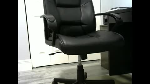 Ossi online show from 12/11/24, 11:21