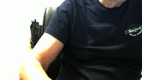 Ossi online show from 12/04/25, 03:38