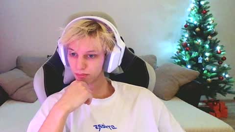 Ostin online show from 01/06/25, 03:51