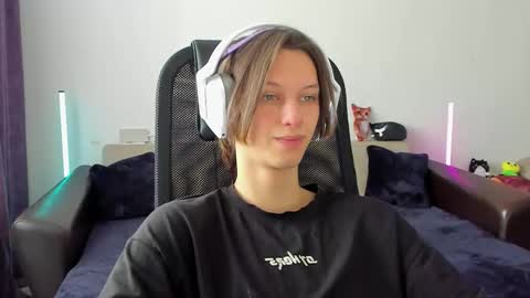 Snapshot of ostin_meoww chatting on 02/24/26, 07:06 Ostin online show from 02/24/26, 07:06