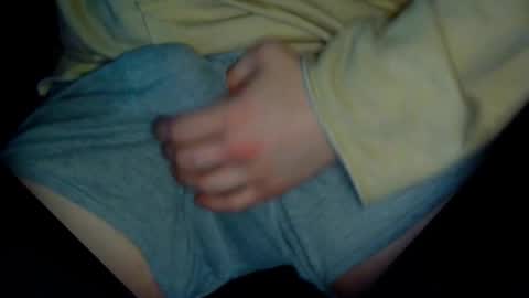 Snapshot of otakuautobot chatting on 12/21/25, 02:51 TheFluffyAutobot online show from 12/21/25, 02:51