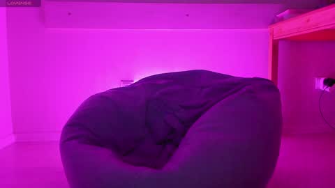 Otis online show from 12/03/24, 11:46