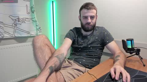 Otis online show from 12/24/24, 02:32