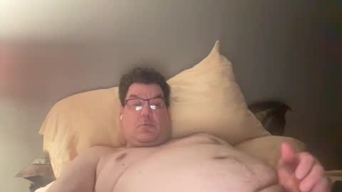 Snapshot of otter916 chatting on 01/15/26, 05:12 otter916 online show from 01/15/26, 05:12