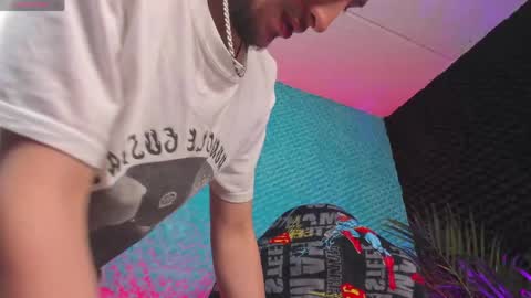 otter_wet online show from 04/21/26, 08:20