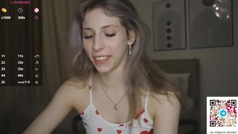 Snapshot of ottiliebolyard chatting on 02/10/26, 08:02 Anne online show from 02/10/26, 08:02