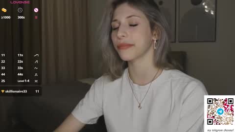 Snapshot of ottiliebolyard chatting on 02/19/26, 09:11 Anne online show from 02/19/26, 09:11