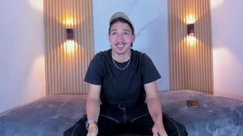 Otto Andrew online show from 05/10/26, 03:23