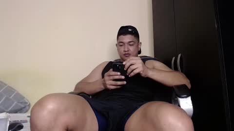 Snapshot of otto_stud chatting on 12/29/24, 04:05 otto_stud online show from 12/29/24, 04:05