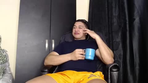 Snapshot of otto_stud chatting on 10/20/25, 03:51 otto_stud online show from 10/20/25, 03:51