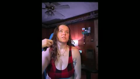 Snapshot of ourlittlesecret2269 chatting on 02/13/26, 02:40 ourlittlesecret2269 online show from 02/13/26, 02:40