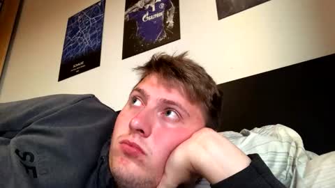 outflayd online show from 11/09/25, 03:21