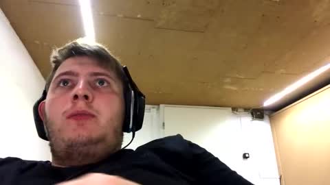 outflayd online show from 11/16/25, 11:54