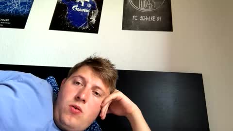 outflayd online show from 05/02/26, 12:10