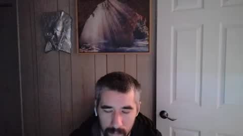Snapshot of overloadedit chatting on 12/30/24, 03:46 WhiteDaddyCream online show from 12/30/24, 03:46