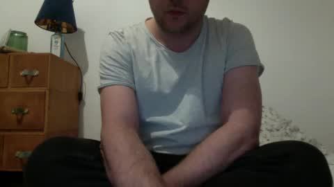 Snapshot of ovid231 chatting on 02/02/25, 09:45 92 online show from 02/02/25, 09:45