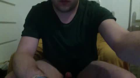 Snapshot of ovid231 chatting on 03/06/25, 10:26 92 online show from 03/06/25, 10:26