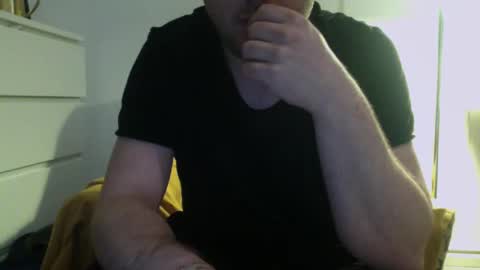 Snapshot of ovid231 chatting on 03/09/25, 06:21 92 online show from 03/09/25, 06:21