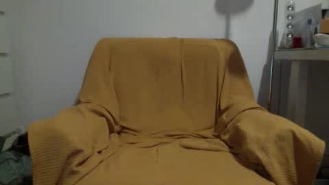 Snapshot of ovid231 chatting on 02/05/26, 06:23 92 online show from 02/05/26, 06:23