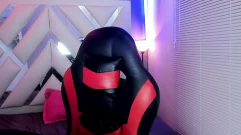 Snapshot of owen_blaze3 chatting on 06/01/26, 03:19 owen blaze online show from 06/01/26, 03:19