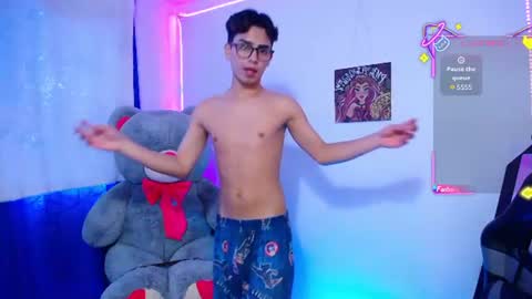 Owen  Independent model  online show from 06/09/26, 07:47