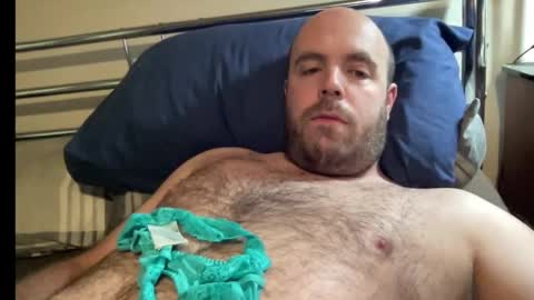 Owen2022 online show from 03/06/25, 07:25