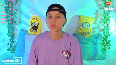 Snapshot of owenfoxx1 chatting on 01/18/25, 04:59 Owen foxx online show from 01/18/25, 04:59