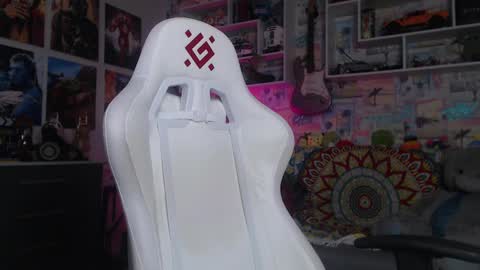 Mike online show from 03/10/25, 05:07