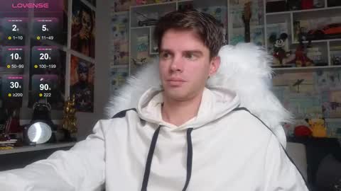 Snapshot of oxmikexo chatting on 02/04/26, 02:34 Mike online show from 02/04/26, 02:34