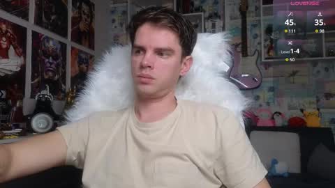 Snapshot of oxmikexo chatting on 02/12/26, 12:11 Mike online show from 02/12/26, 12:11