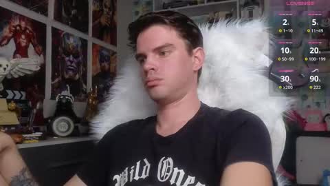 Snapshot of oxmikexo chatting on 02/14/26, 11:29 Mike online show from 02/14/26, 11:29