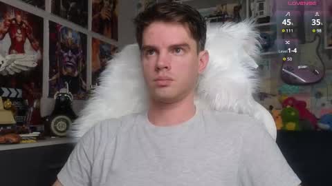 Snapshot of oxmikexo chatting on 02/25/26, 12:15 Mike online show from 02/25/26, 12:15